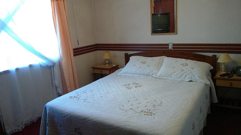 Hotel Alerce Castro Room photo